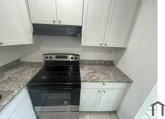 202 NW 32nd Ct #208 — Photo 9