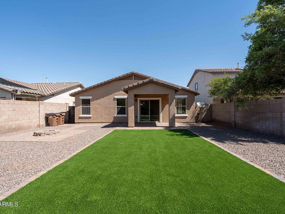 1st image of 895 E DANIELLA Drive