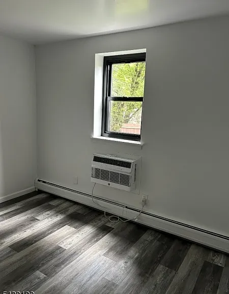 1041 Ridge St #B45 — Photo 3