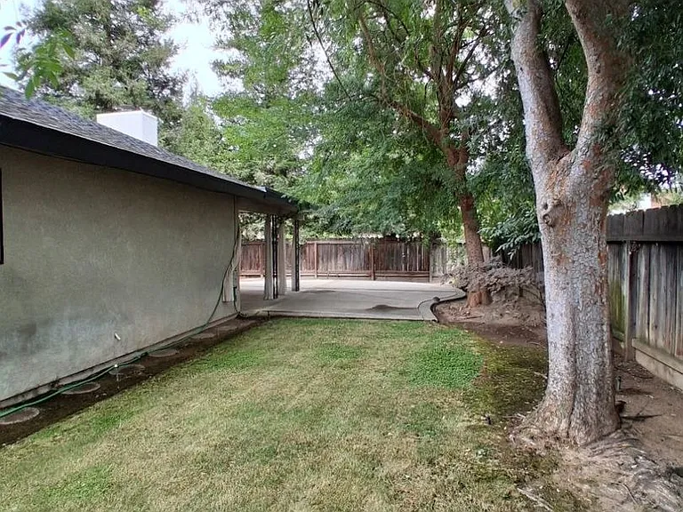 1681 E Shea Dr — Photo 29