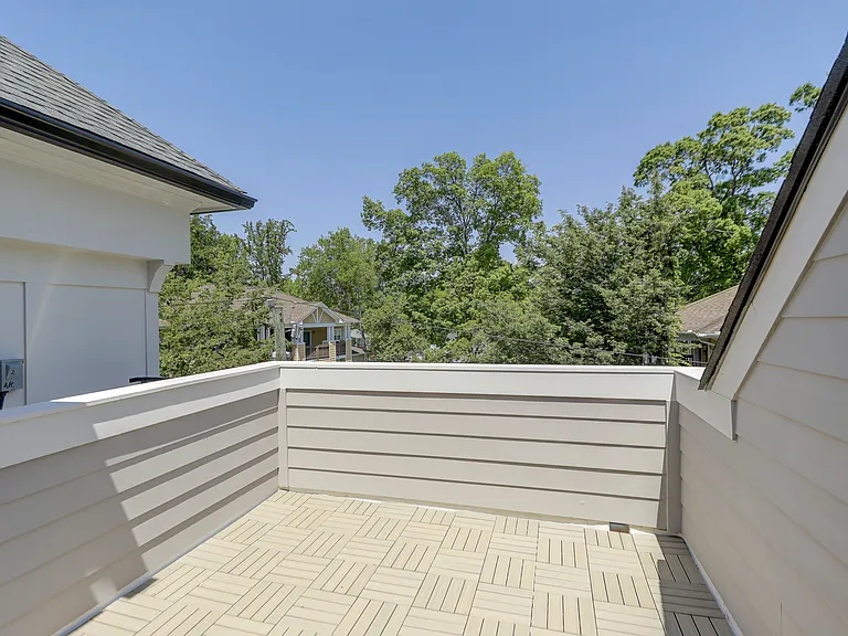 1107 Parkside Greenway Dr — Photo 45