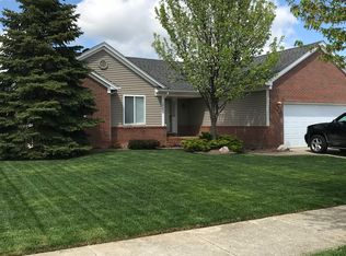 18299 Wingate Dr, Macomb, MI 48042