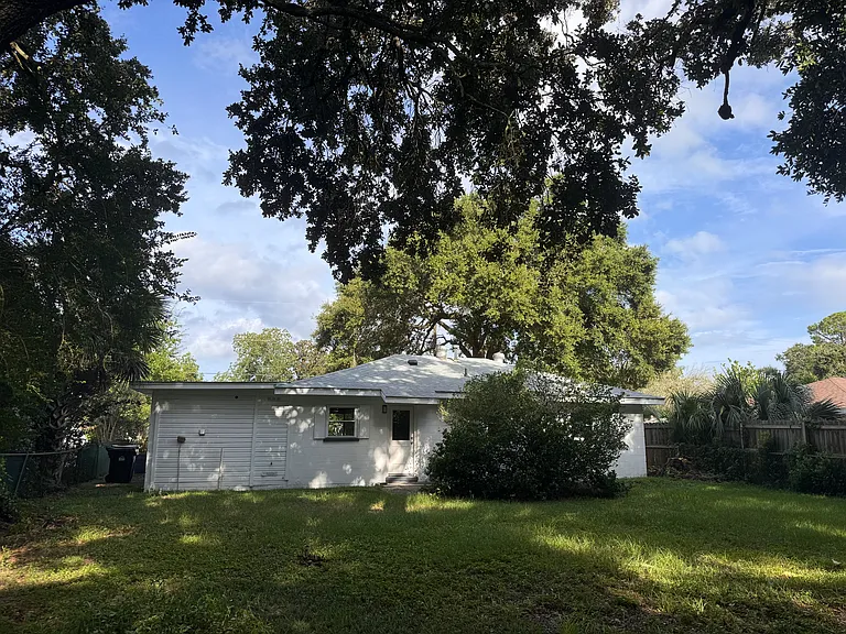 607 Lownde Ave — Photo 29