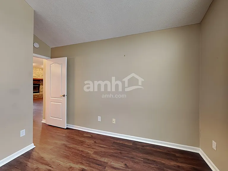 138 Bumblebee Ct — Photo 17