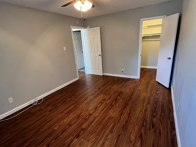 4906 W Gate Blvd #104 — Photo 4