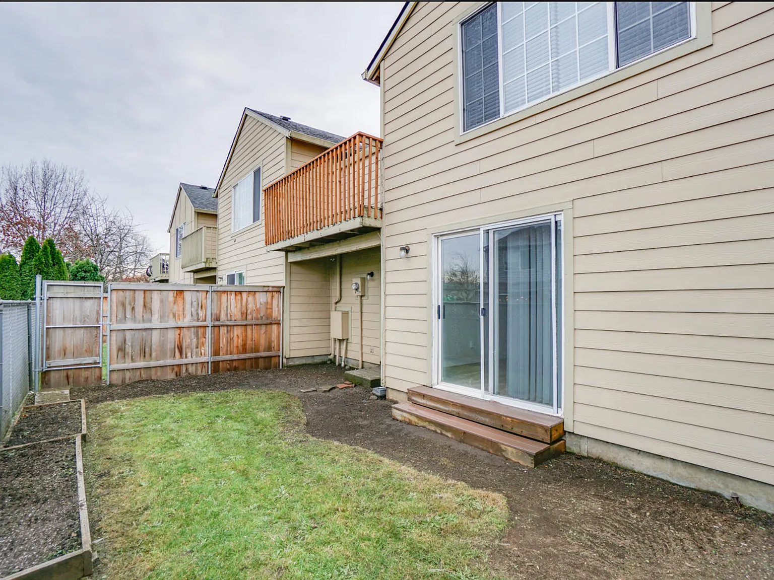 Park Crest Townhomes — Photo 3
