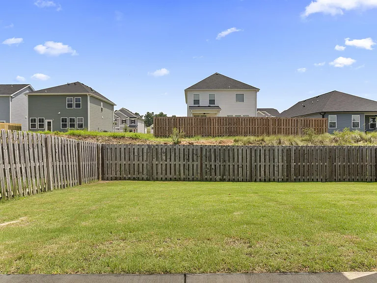 912 Newburn Dr — Photo 28