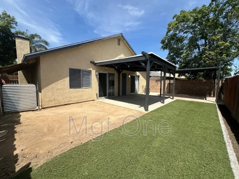 543 Prairie Way — Photo 15
