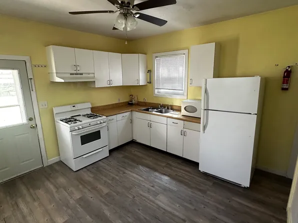 712 Beechurst Ave #1, Morgantown, WV 26505