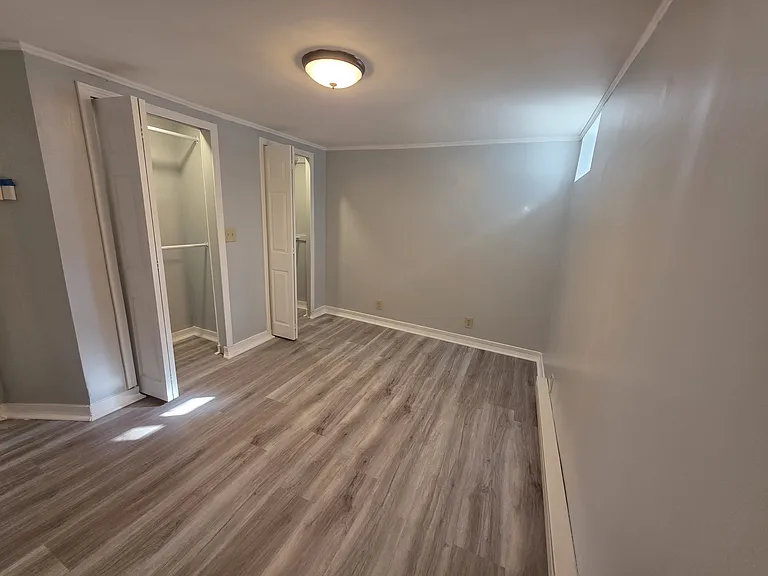 154 Middle St #1 — Photo 8