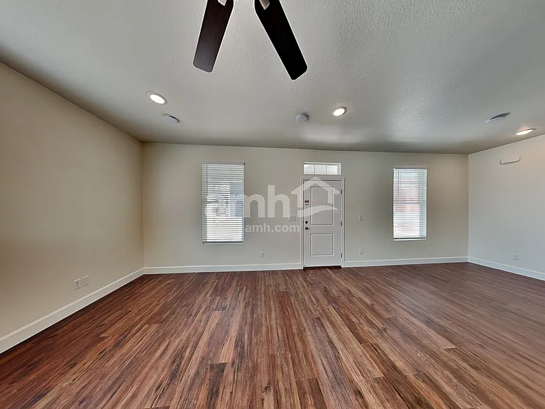 6064 W Copperhawk Dr — Photo 10