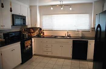 5th image of 3300 Tracy Dr