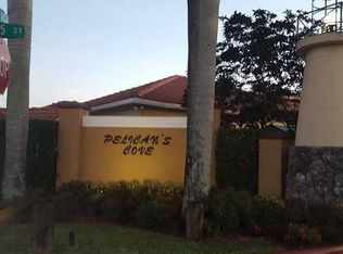 5520 SW 162nd Ct, Miami, FL 33185