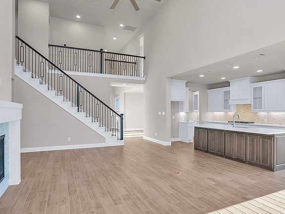 2nd image of 523 Koda Bear Ct