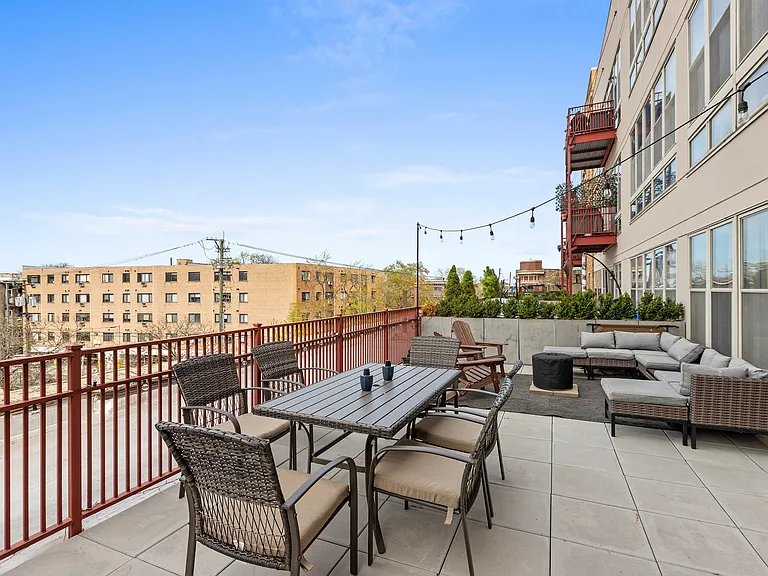 1225 W Morse Ave #304 — Photo 12