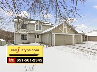 8798 Sequoia Rd, Woodbury, MN 55125