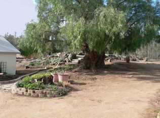 1449 Country Club Dr, Escondido, CA 92029