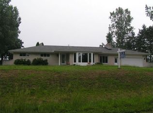 1700 Madeline Dr, Lapeer, MI