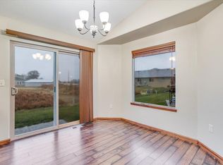 719 S Bristol Cir UNIT 52, Wichita, KS 67207