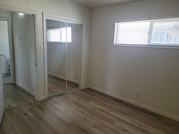 5th image of 191 Village Ct APT 5