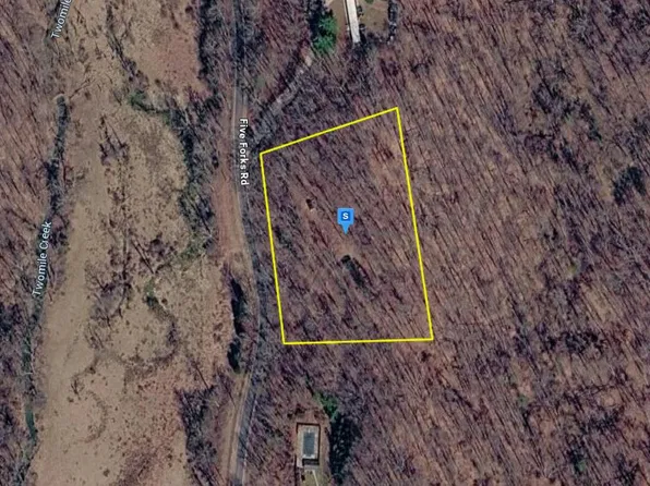 804 Five Forks Rd, Louisa, KY 41230