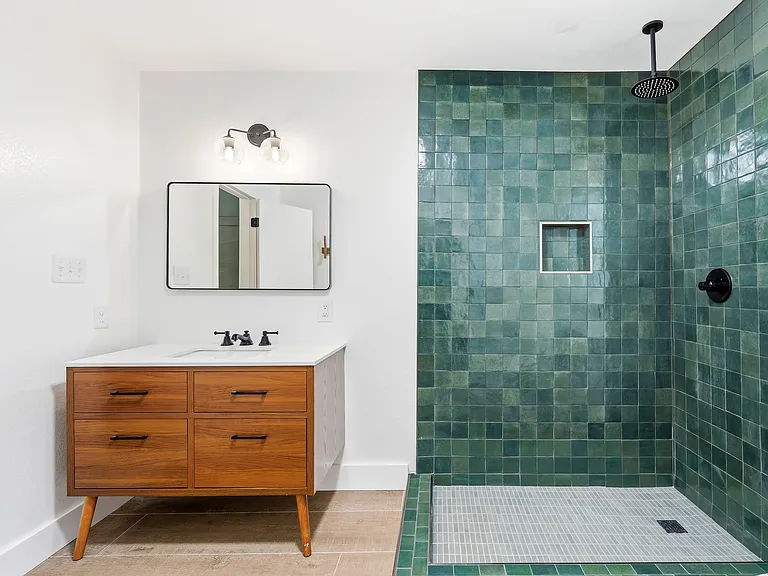 627 Francks Cir — Photo 19