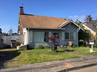 728 11th Ave, Seaside, OR 97138