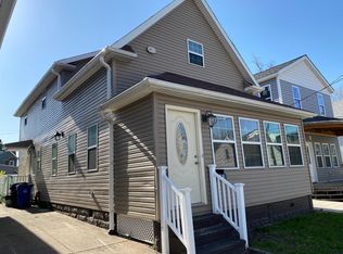 2850 W 12th St, Cleveland, OH