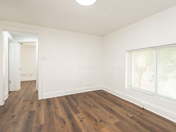 5th image of 1225 S Pattie St #B