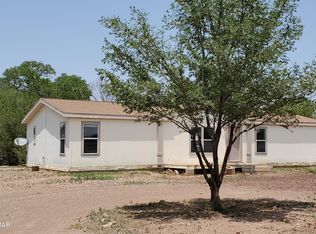 161 N Aldrice Burk Dr, Springerville, AZ 85938