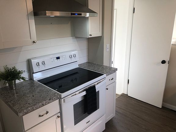Kitchen Stove