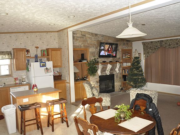 5th image of 10704 W. Morley Dr