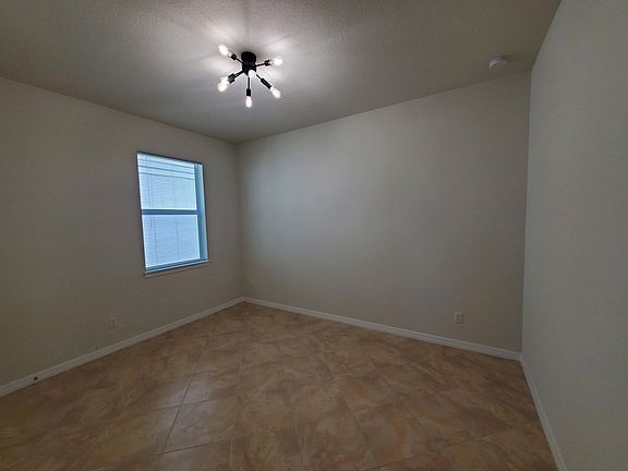 4th image of 10143 SW Captiva Dr