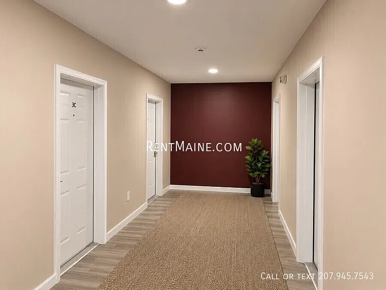 8 Jefferson Way #2B — Photo 23