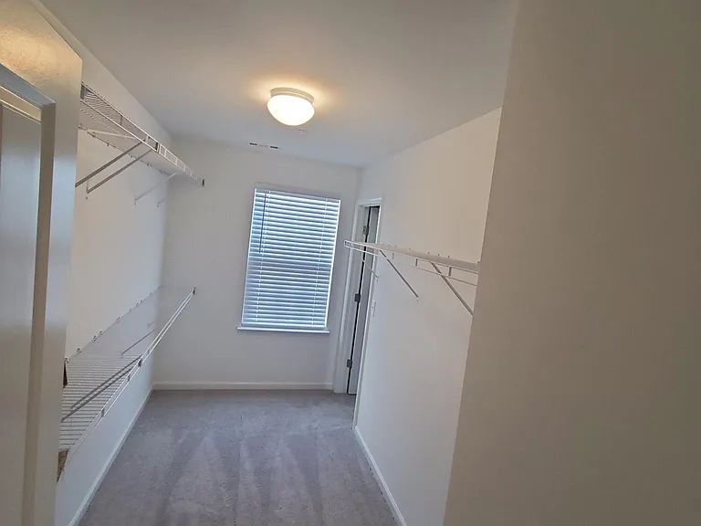 320 Kinsale Dr — Photo 14
