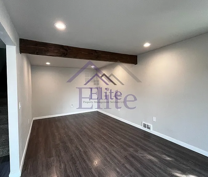 2111 E State Route 3 — Photo 10
