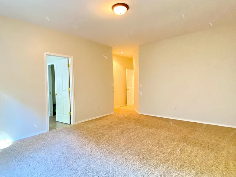 61311 Brookside Loop — Photo 20