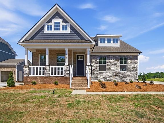 These photos are representative of this floor plan, but all options may not be available in every co
