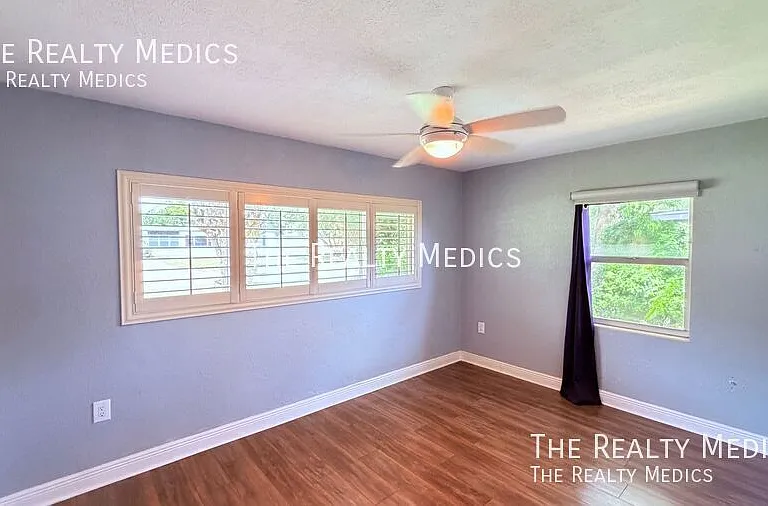 942 Sherrington Rd — Photo 22