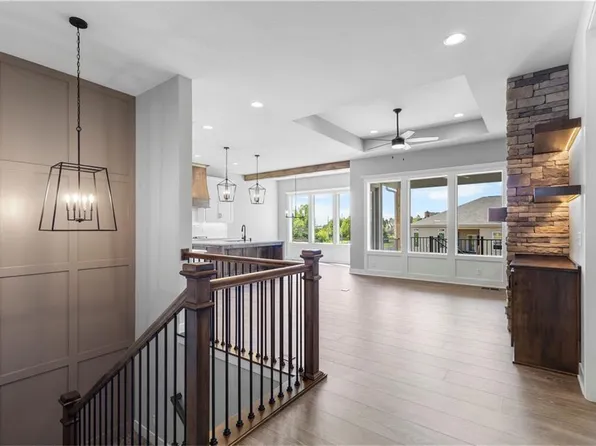 4935 NW Martin St, Riverside, MO 64150