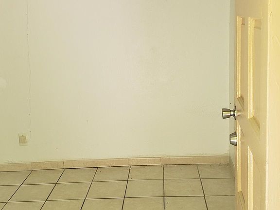 4th image of 571 S Calle Encilia APT C