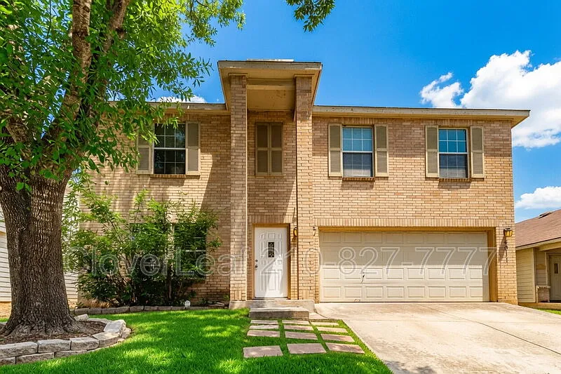 3 bed, 2.5 bath, 2275 sqft, $1,947 — Photo 2