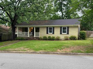 6414 Hawthorne Rd, Little Rock, AR 72207