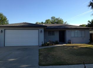 5837 E Lansing Way, Fresno, CA 93727