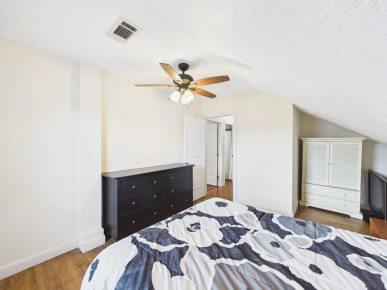 5110 Academy St #5 — Photo 22