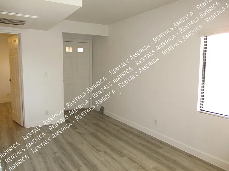 330 S Beck Ave #224 — Photo 10