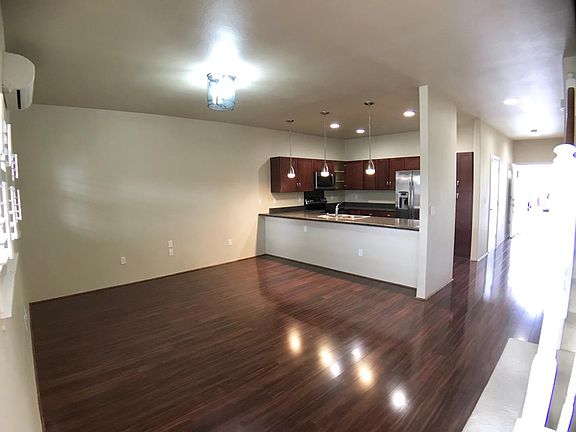 Livingroom with Bar/Kitchen
