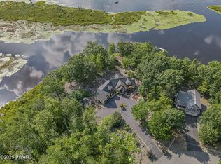 111 Bass Ct, Lackawaxen, PA 18435