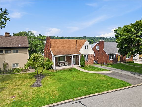 2nd image of 1134 Cardinal Dr