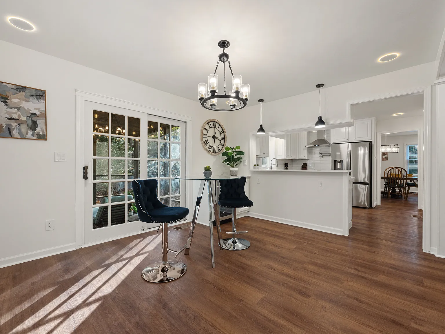 4 bed, 2634 sqft, $5,500 — Photo 4